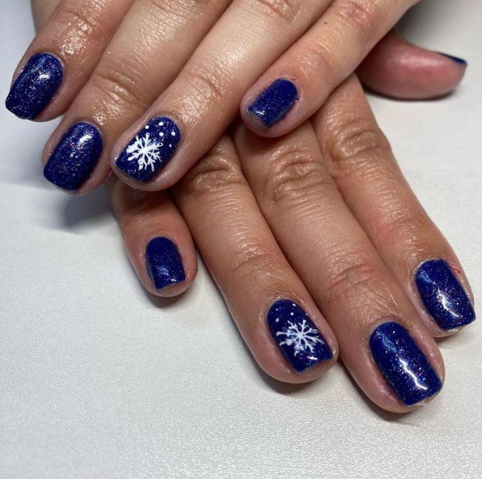 Squoval Snowflake Blue Christmas Nail Art