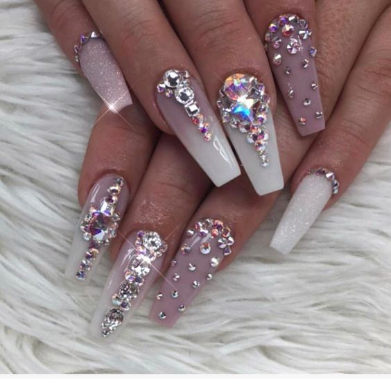 31 Awesome Diamond Nail Designs and Ideas | Style VP | Page 18